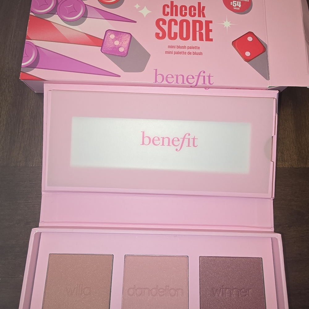 Benefit Check Score Mini Blush Palette - Peach, Pink, Mauve